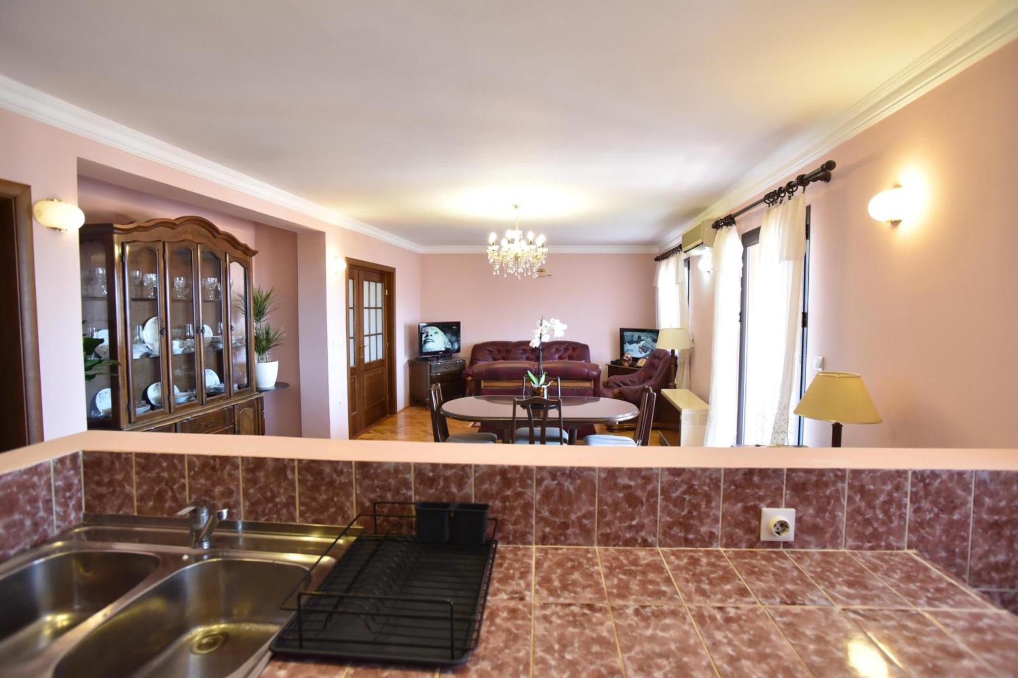 Vila Apartments Lidija Petrovac Ngoại thất bức ảnh