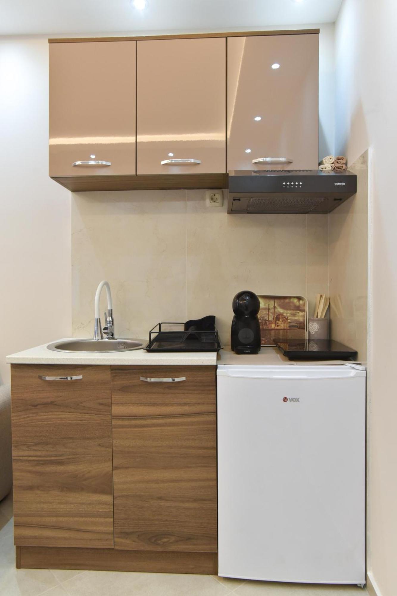 Vila Apartments Lidija Petrovac Ngoại thất bức ảnh